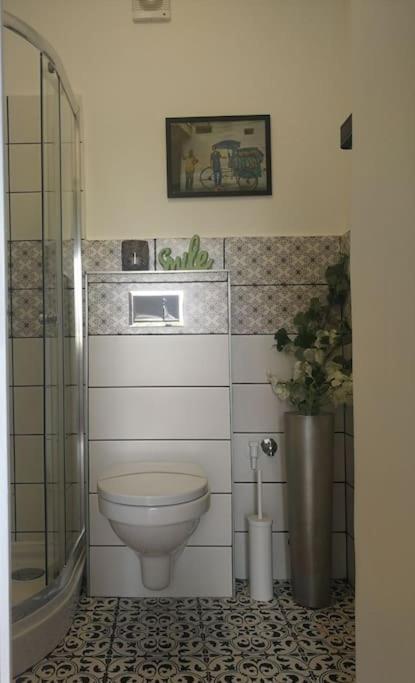 Casa Mini 5 Villa Pécs Exteriör bild